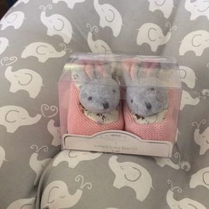 Manhattan Kids knitted baby booties 0-6M